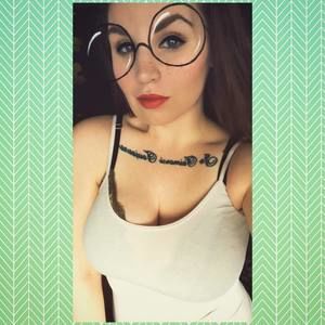 Meet your Posher, Haley